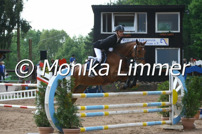 104M6922_Cara_Stil L.JPG